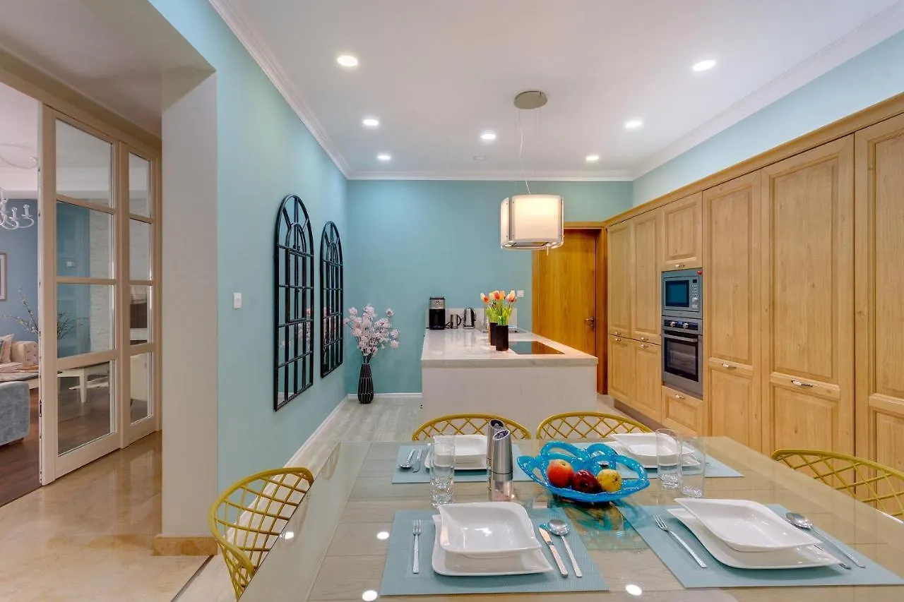 Luxury Apartment Tigne Point With Pool Sliema Malta