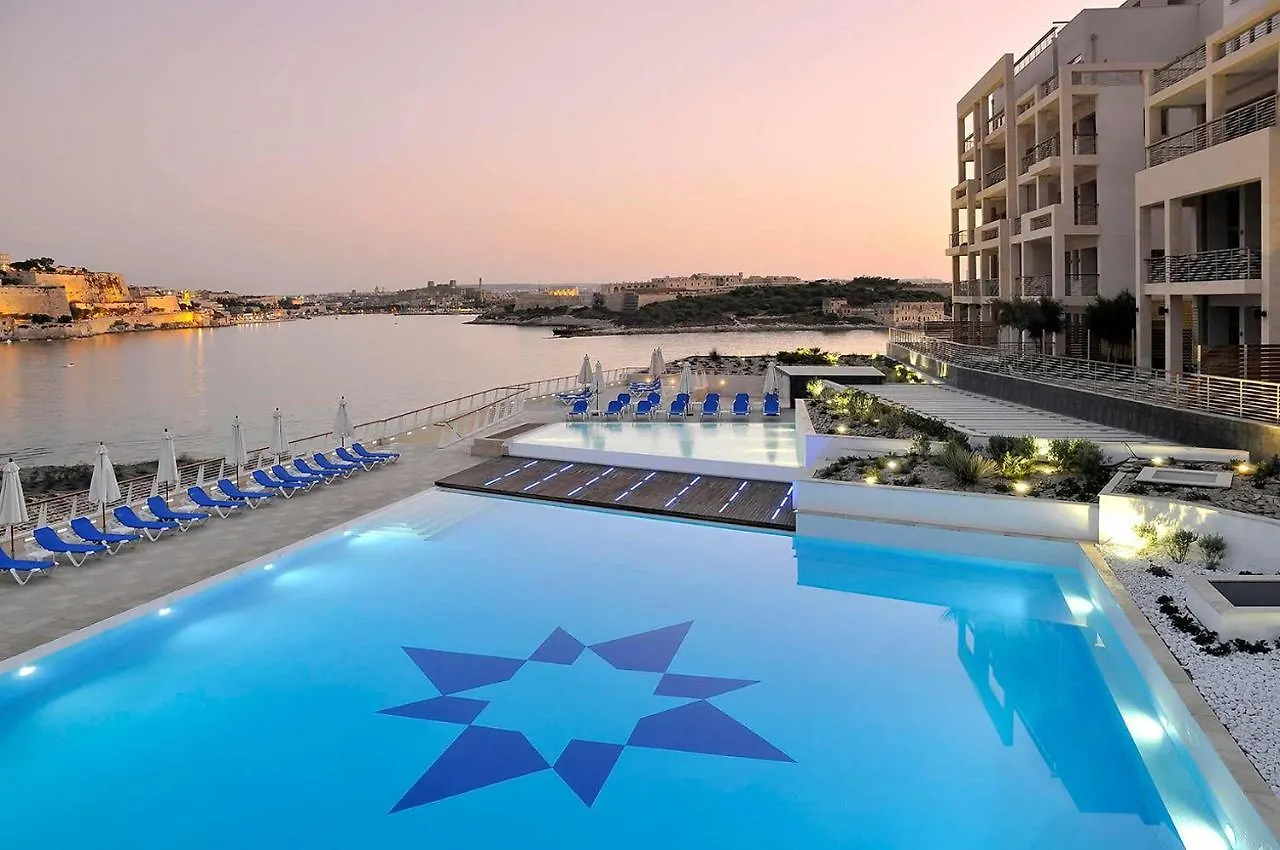 Luxury Apartment Tigne Point With Pool Sliema