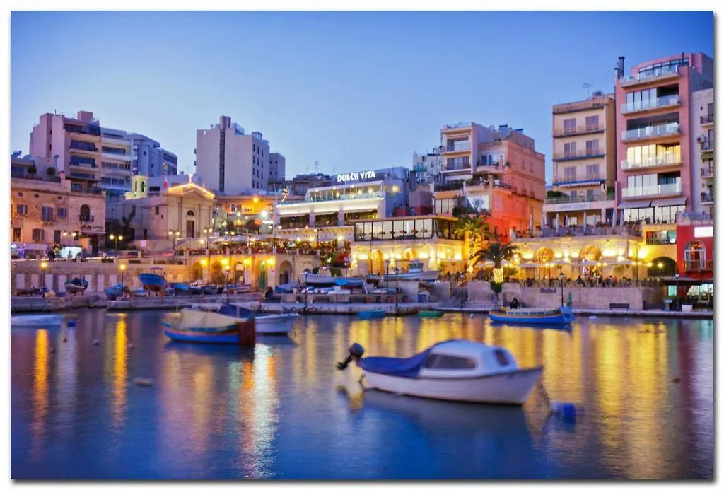Luxury Apartment Tigne Point With Pool Sliema