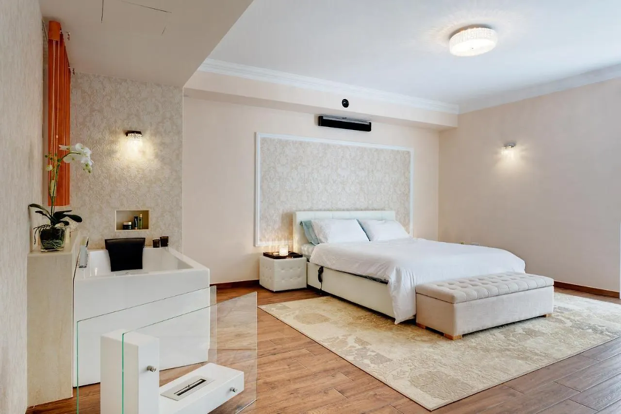 Luxury Apartment Tigne Point With Pool Sliema