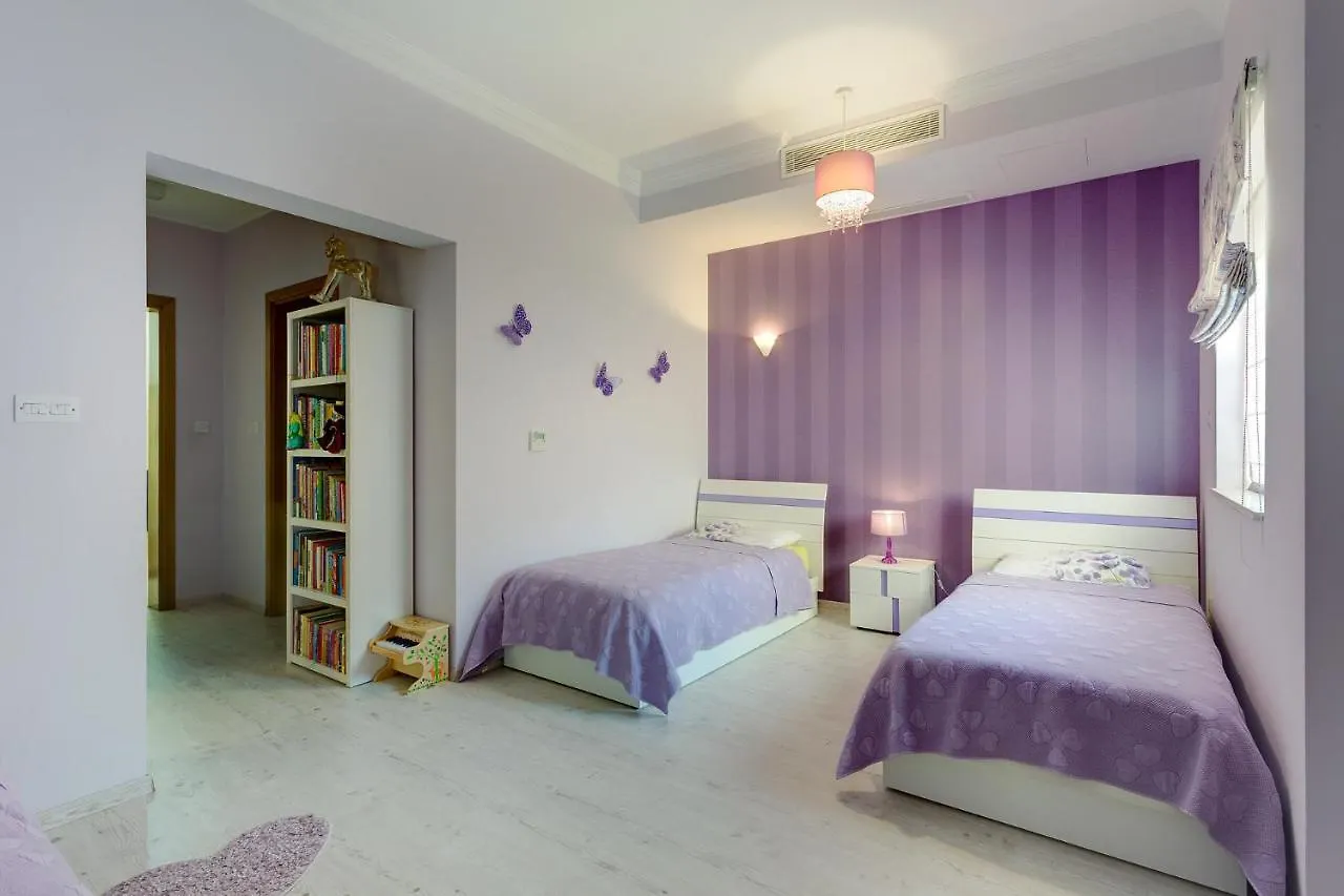 Luxury Apartment Tigne Point With Pool Sliema