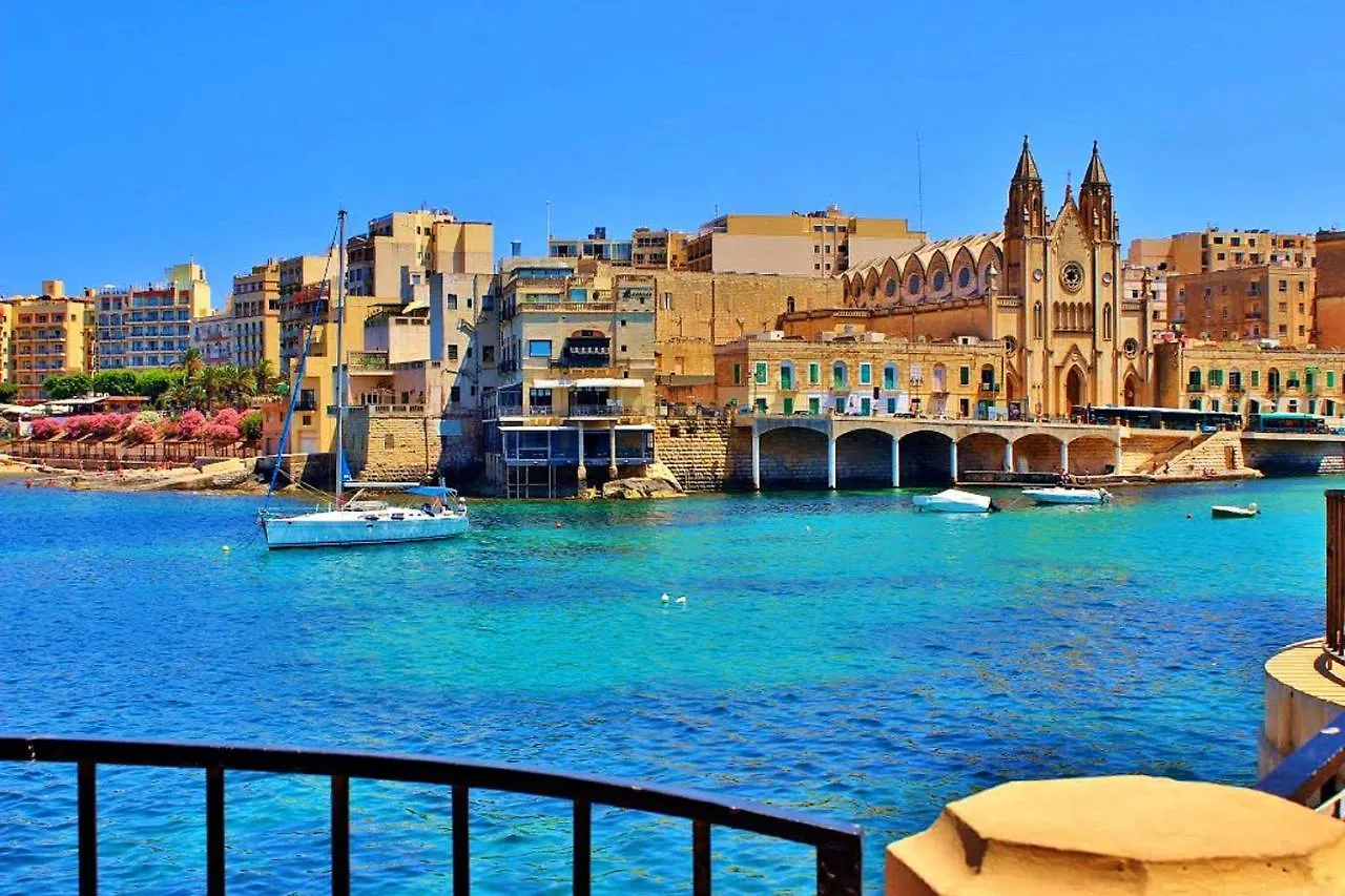 Luxury Apartment Tigne Point With Pool Sliema 0*,  Malta