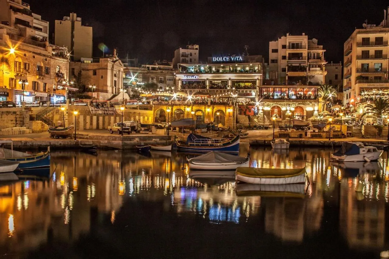 Luxury Apartment Tigne Point With Pool Sliema